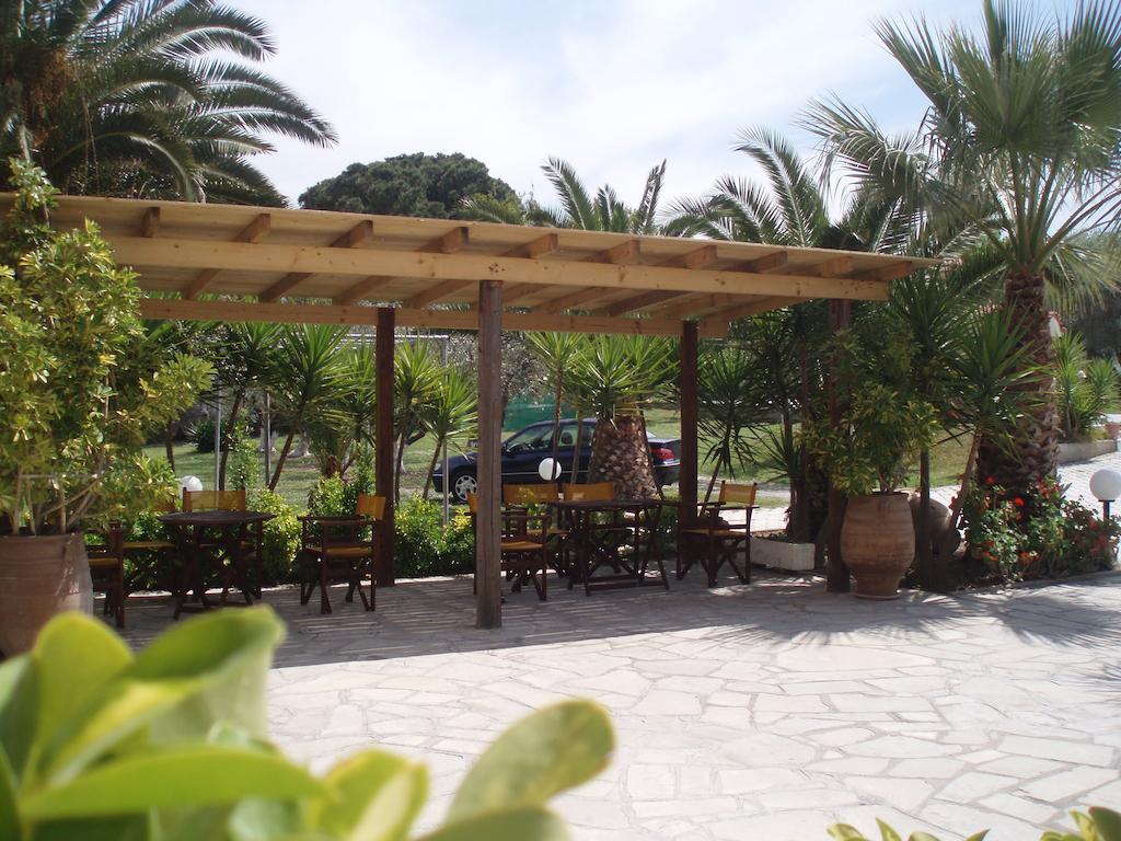Kopsis Beach Hotel Пефкохорі Екстер'єр фото